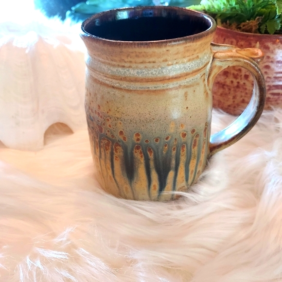 1990's Ken Jensen Signature Art Pottery Coffee/Tea Cup: 20oz. - Picture 3 of 7